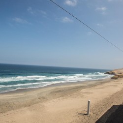 Ansonsten ist die Küstenregion von Peru seeehr karg und eintönig.